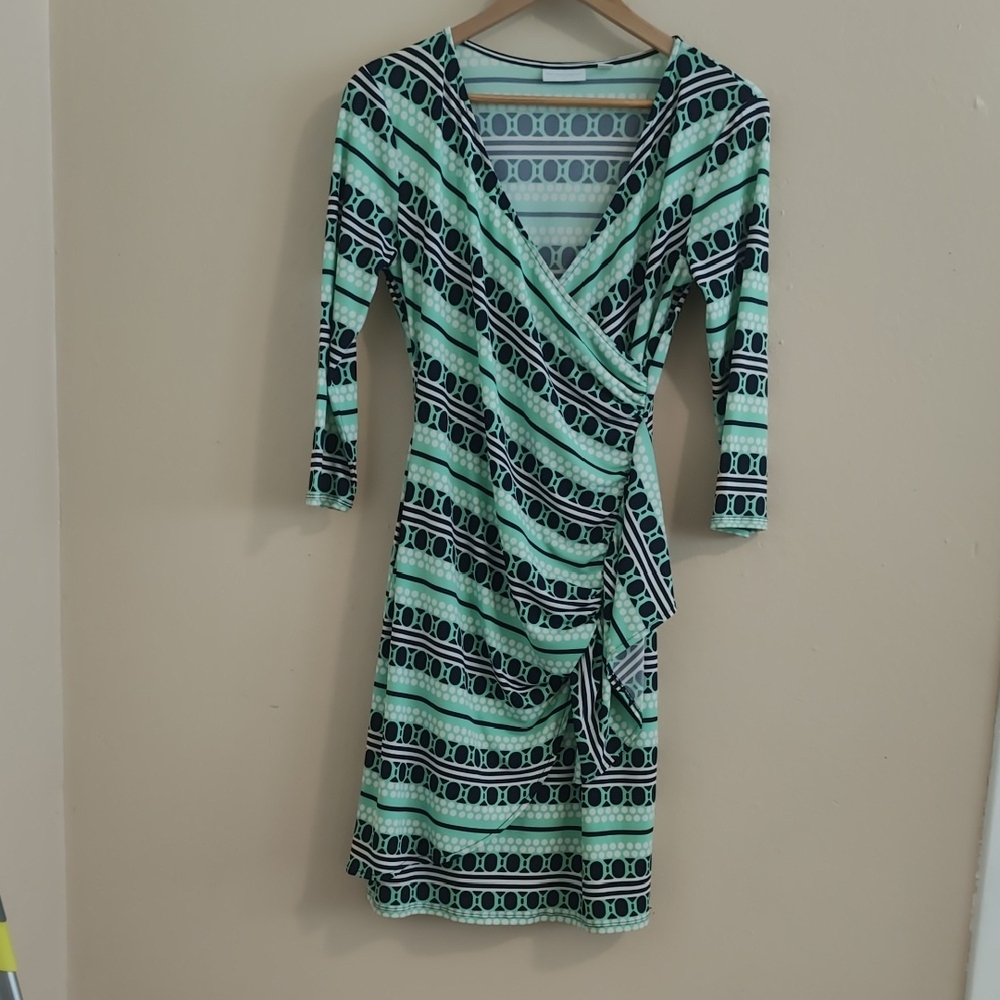 New York & Company Stretch Mint Green and Black Patterned  Dress Size Small